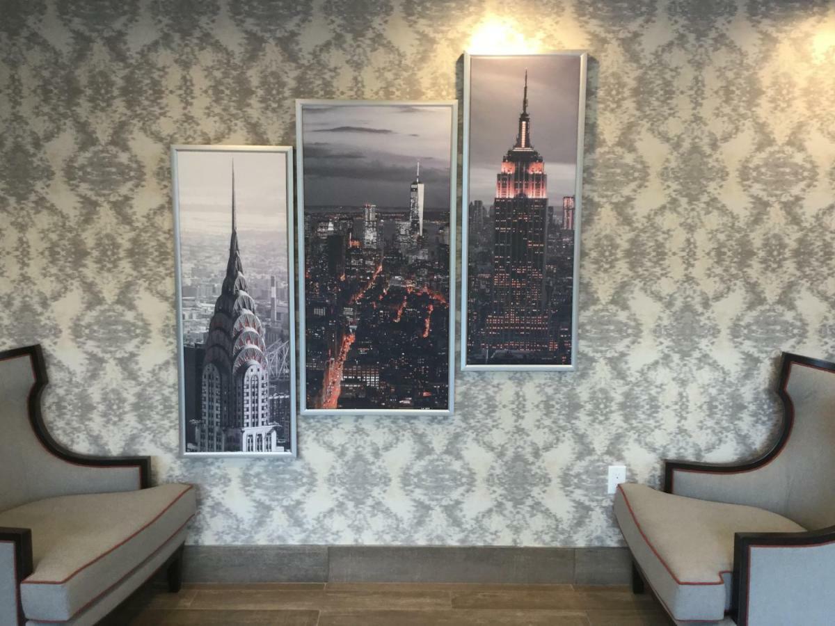 Готель Ramada By Wyndham Bronx Terminal Нью-Йорк Екстер'єр фото